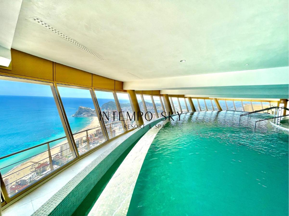 Intempo Sky Resort & Spa Benidorm Esterno foto