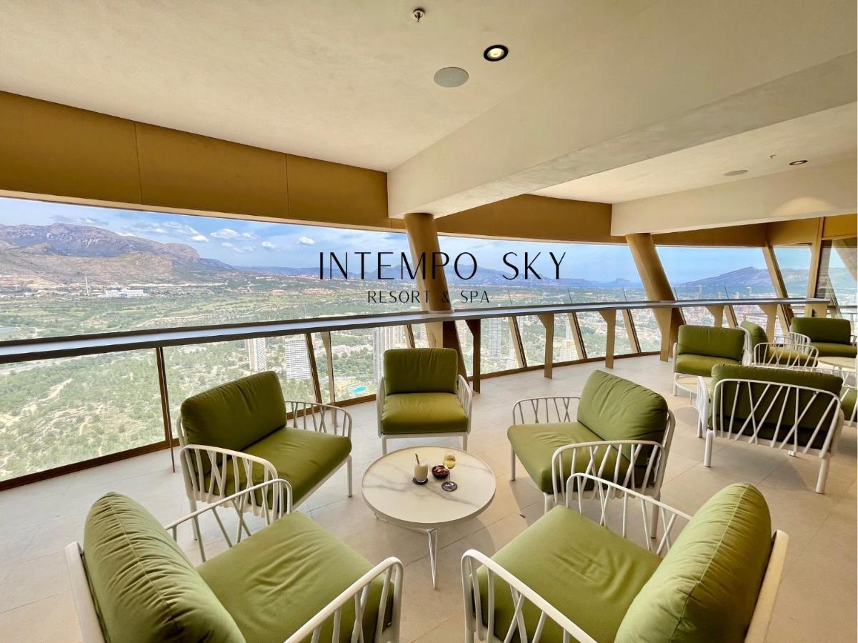 Intempo Sky Resort & Spa Benidorm Esterno foto