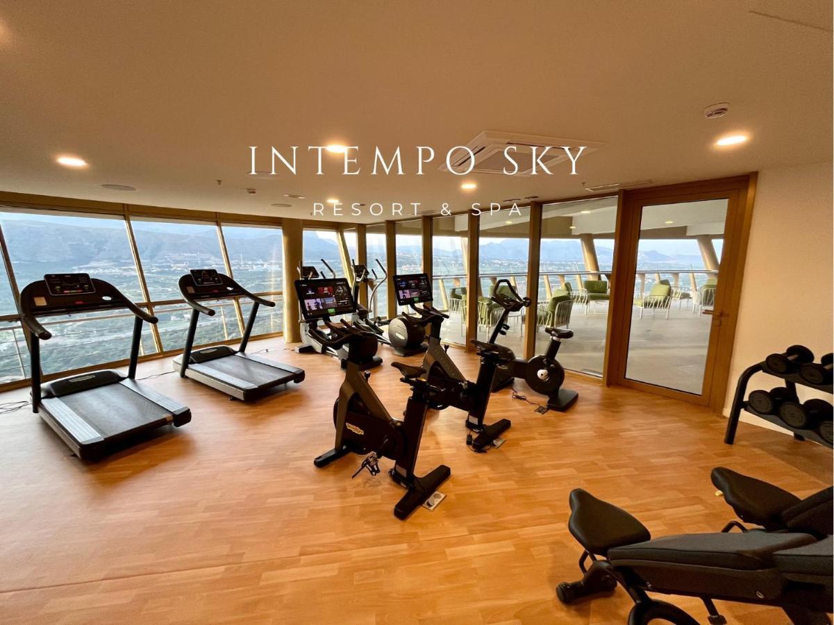 Intempo Sky Resort & Spa Benidorm Esterno foto