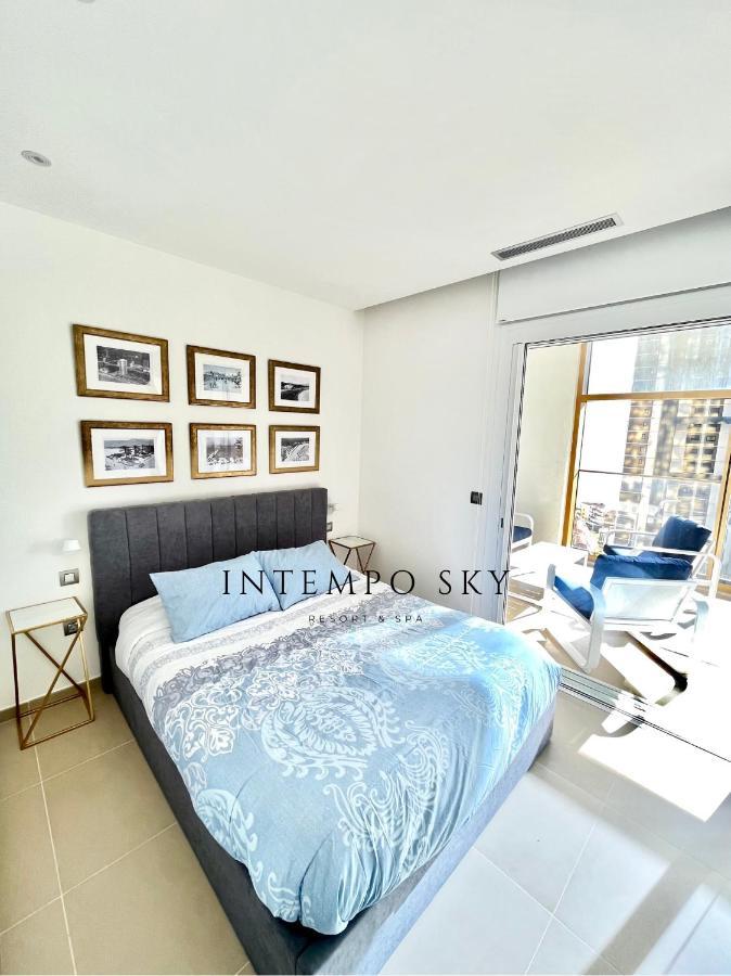 Intempo Sky Resort & Spa Benidorm Esterno foto